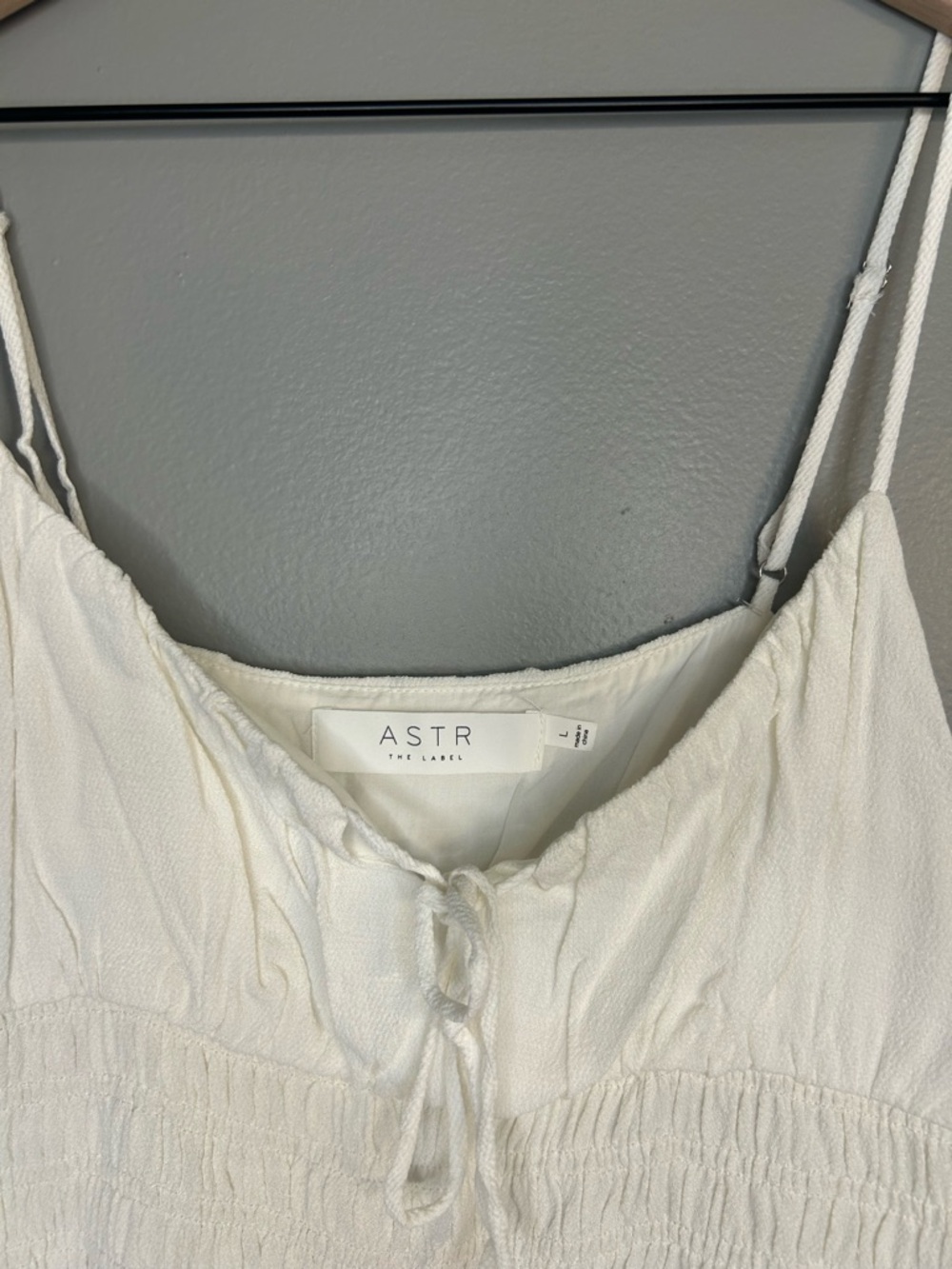 ASTR The Label Fiona White Smocked Ruffled Cami Top, Size Large - Picture 7 of 12